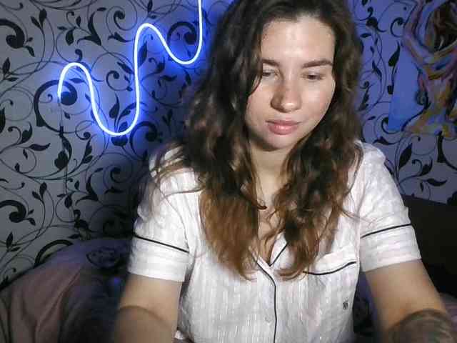 YourEmilie webcam