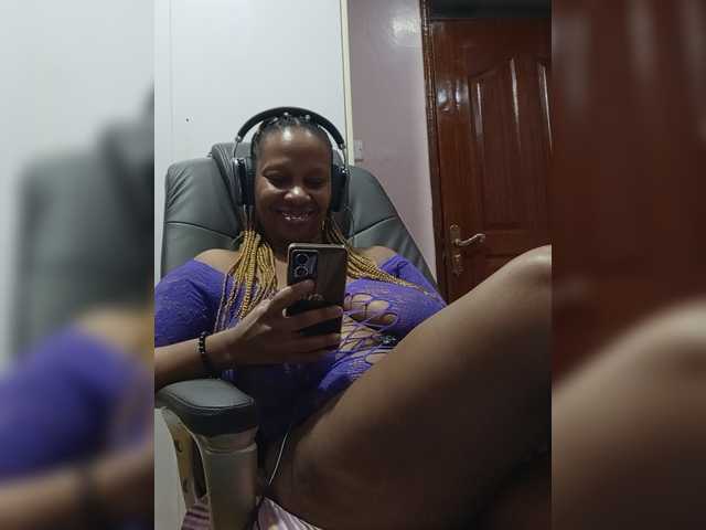 CandyLove live cam on BongaCams