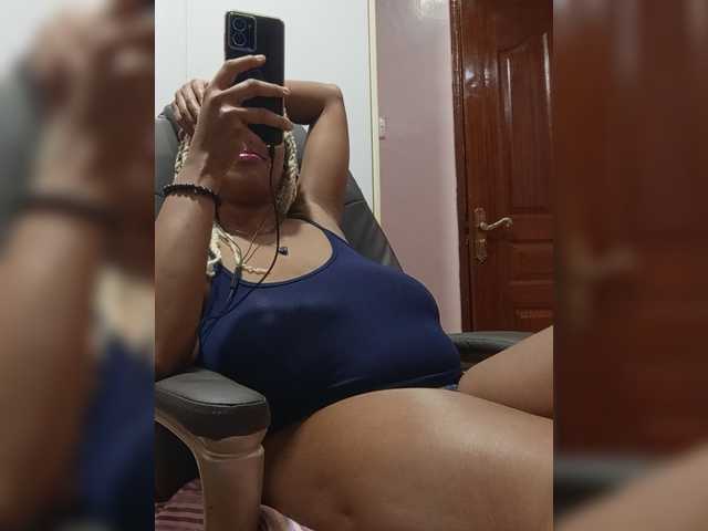 CandyLove live webcam show
