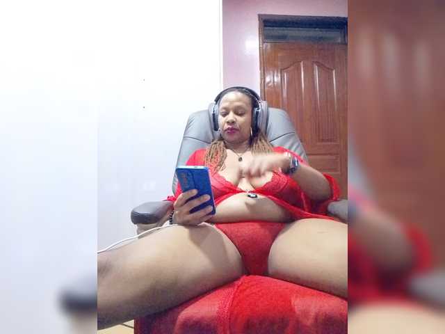 CandyLove live cam on BongaCams
