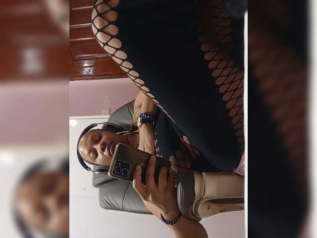 CandyLove live cam on BongaCams
