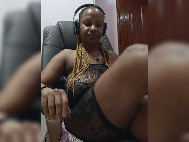 CandyLove live cam