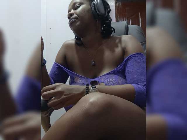 CandyLove live cam on BongaCams
