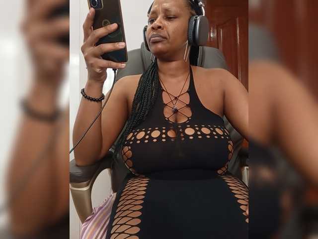 CandyLove live cam on BongaCams