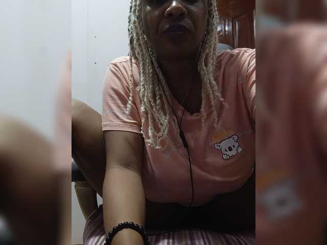 CandyLove live webcam show