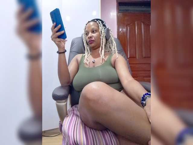 CandyLove live webcam show