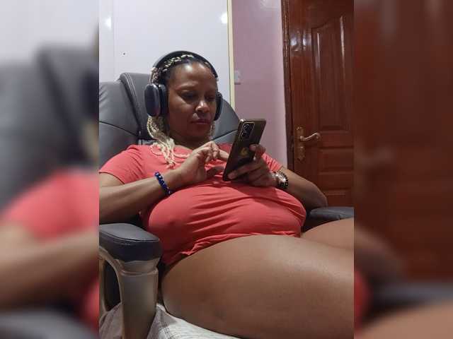 CandyLove live webcam show