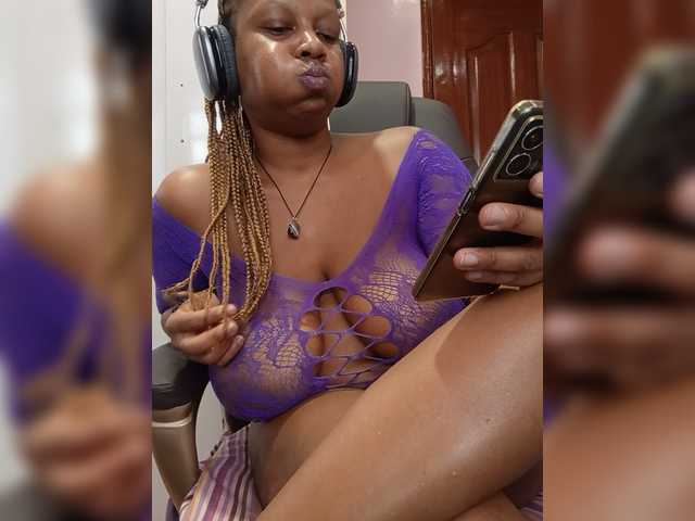 CandyLove live cam on BongaCams