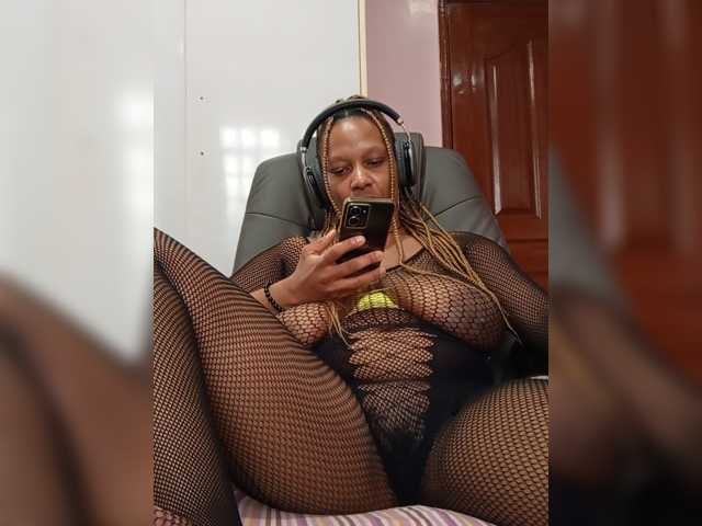CandyLove live cam preview