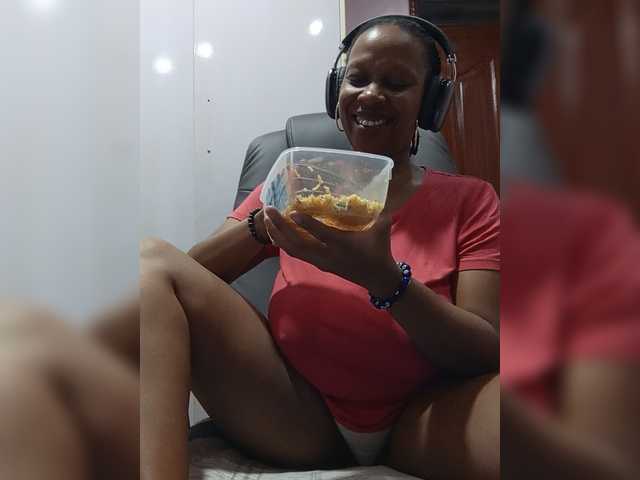 CandyLove live cam on BongaCams