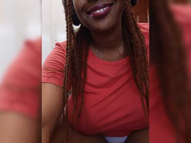 CandyLove live cam on BongaCams