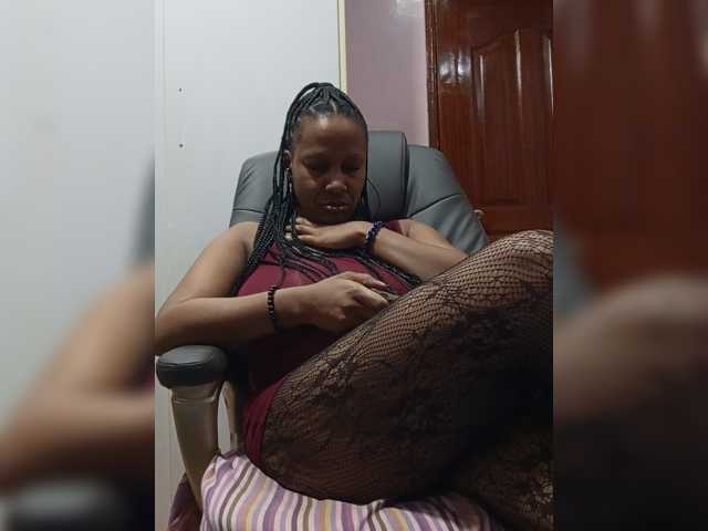 CandyLove live cam on BongaCams