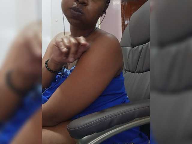 CandyLove live cam on BongaCams