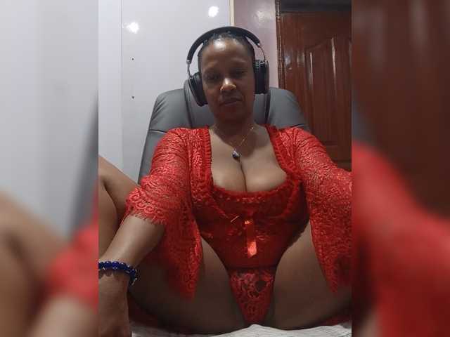 CandyLove live cam on BongaCams