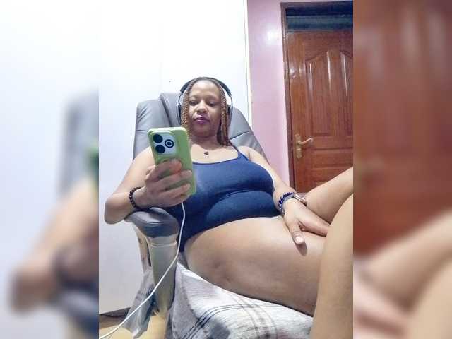 CandyLove live cam on BongaCams