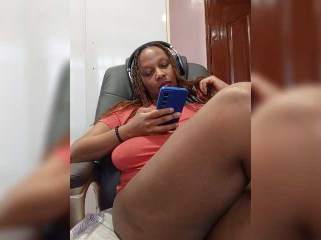 CandyLove live cam on BongaCams