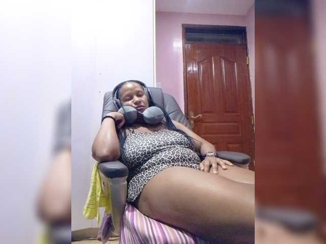 CandyLove live cam on BongaCams