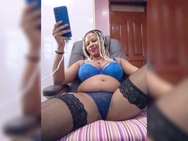 CandyLove live cam on BongaCams
