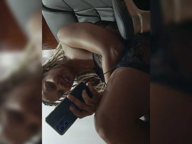 CandyLove live webcam show