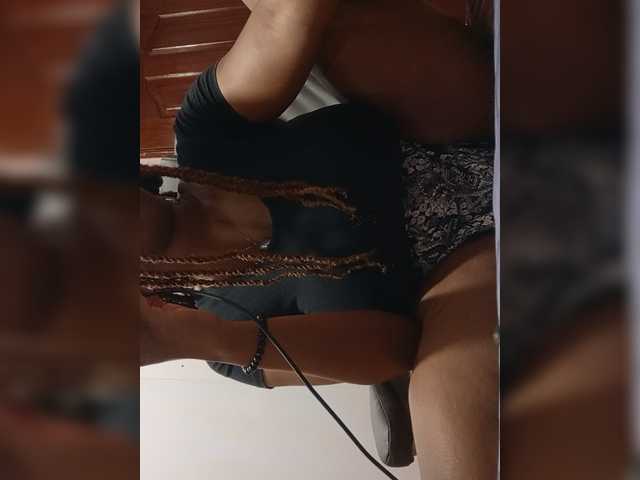 CandyLove live cam on BongaCams