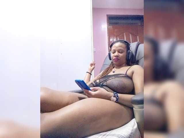 CandyLove live cam on BongaCams