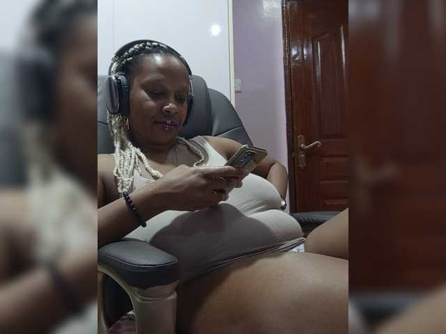 CandyLove live webcam show