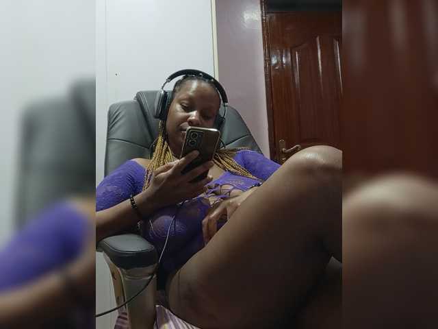 CandyLove live cam on BongaCams