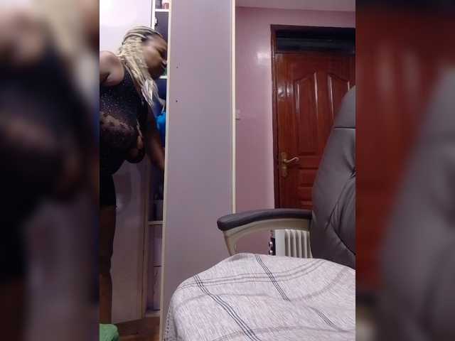 CandyLove Cam en directo en BongaCams