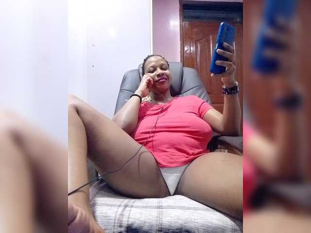 CandyLove live cam on BongaCams