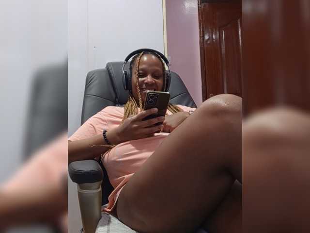 CandyLove live cam on BongaCams