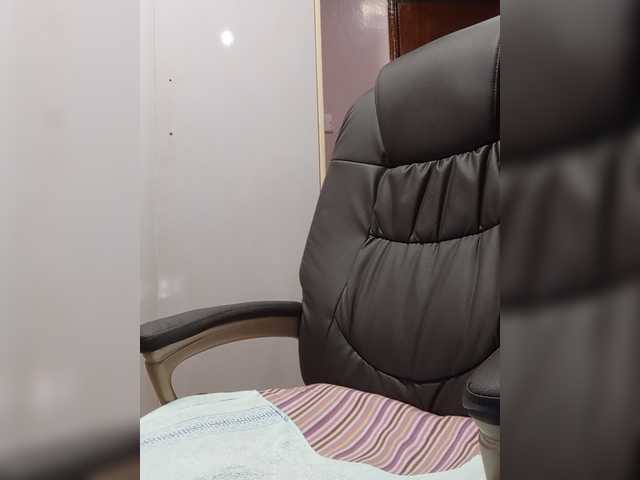 CandyLove — live female cam
