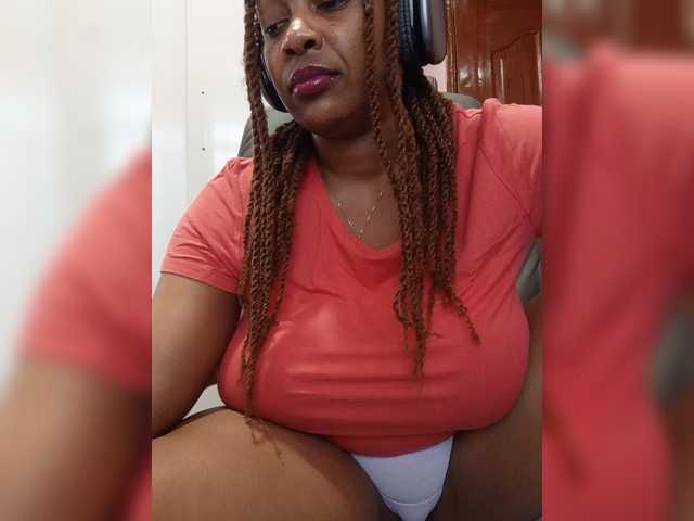 CandyLove live cam on BongaCams