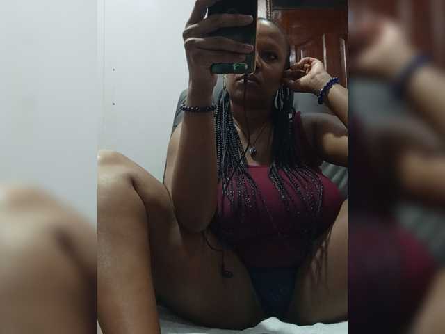 CandyLove live cam on BongaCams