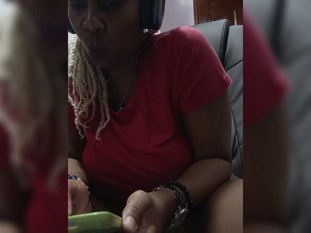 CandyLove live webcam show