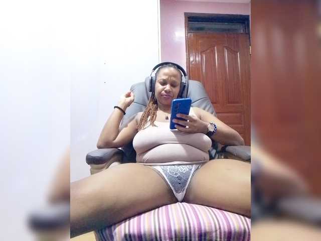 CandyLove live cam on BongaCams