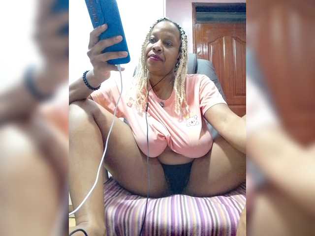 CandyLove live webcam show