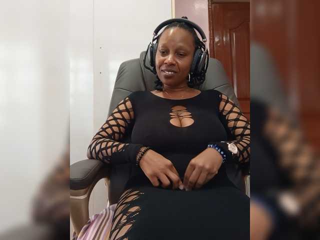 CandyLove live cam on BongaCams