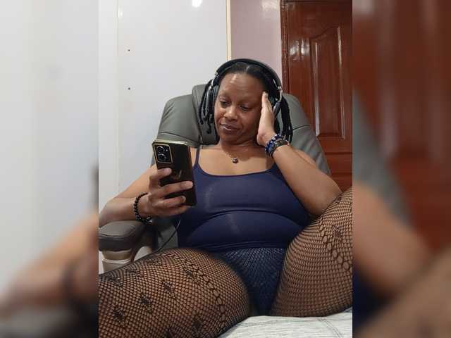 CandyLove live cam on BongaCams