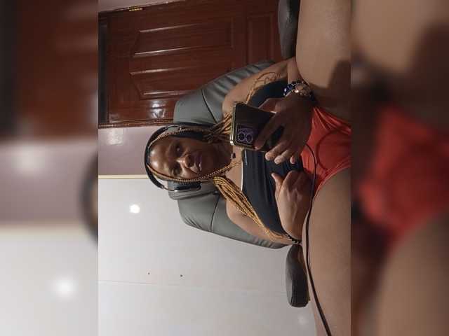 CandyLove live cam on BongaCams