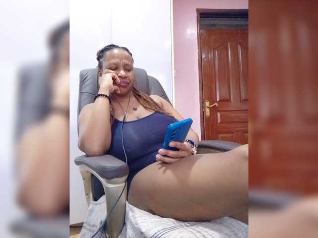 CandyLove live cam on BongaCams