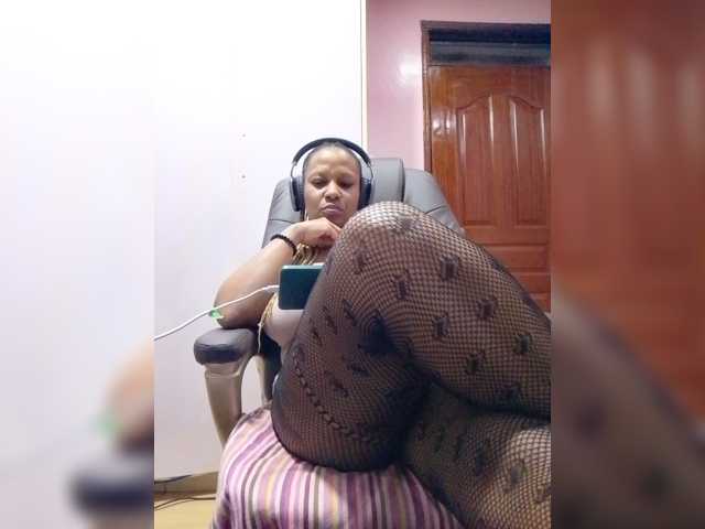 CandyLove live cam on BongaCams
