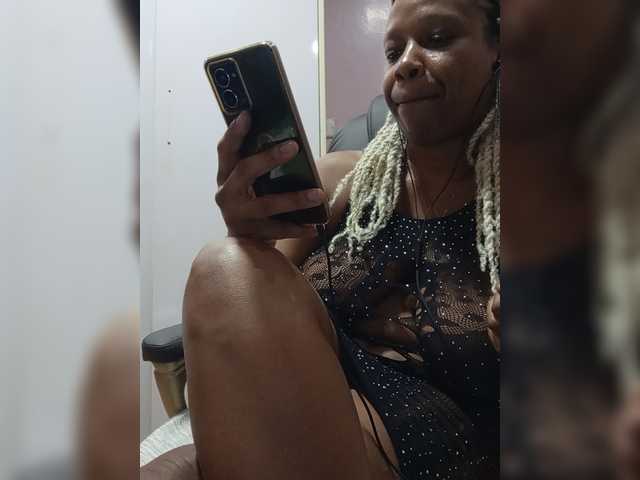 CandyLove live cam on BongaCams