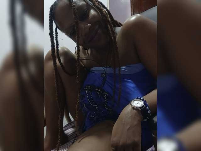 CandyLove live cam on BongaCams
