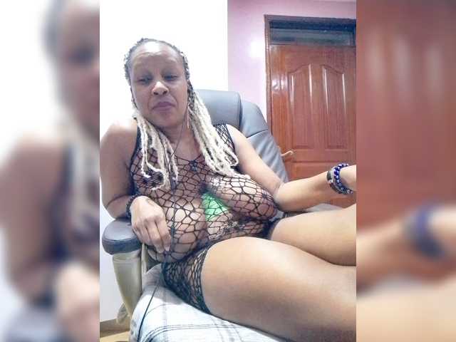 CandyLove live webcam show