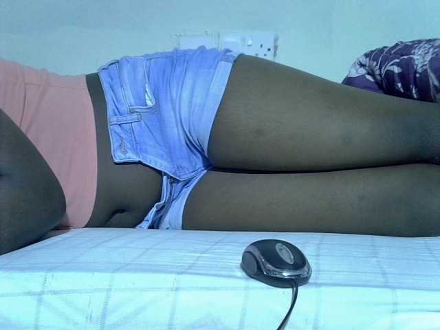 Sexycharlet43 live cam on UnifiedCams
