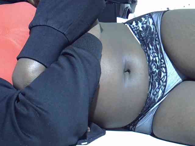 Sexycharlet43 webcam