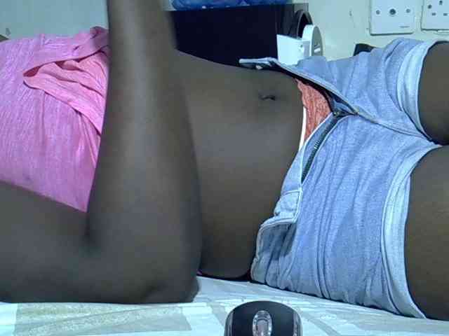 Sexycharlet43 webcam