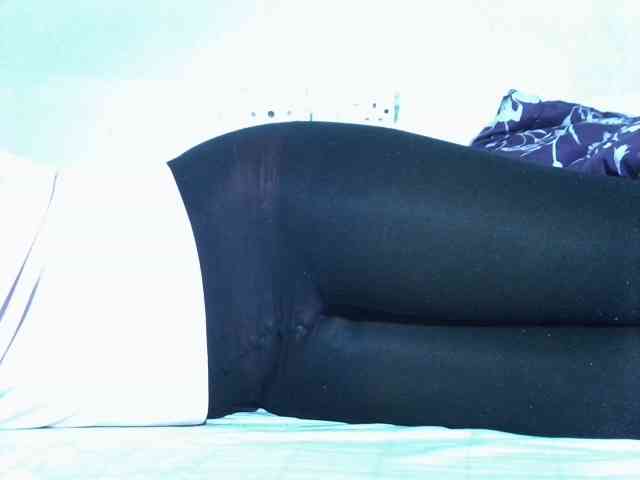 Sexycharlet43 webcam