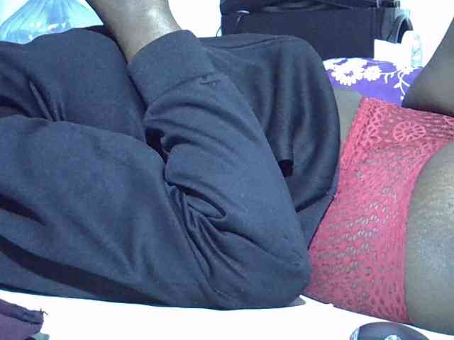 Sexycharlet43 webcam