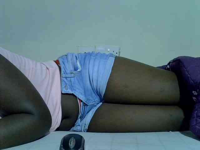 Sexycharlet43